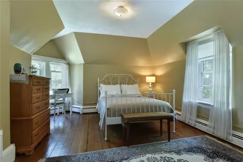 1046 Warwick Neck Ave, Warwick, RI 02889 photo 36