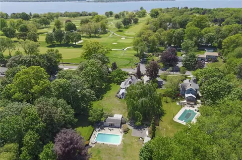 1046 Warwick Neck Ave, Warwick, RI 02889 photo 48