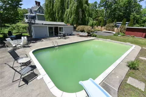 1046 Warwick Neck Ave, Warwick, RI 02889 photo 47