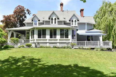 1046 Warwick Neck Ave, Warwick, RI 02889 photo 5