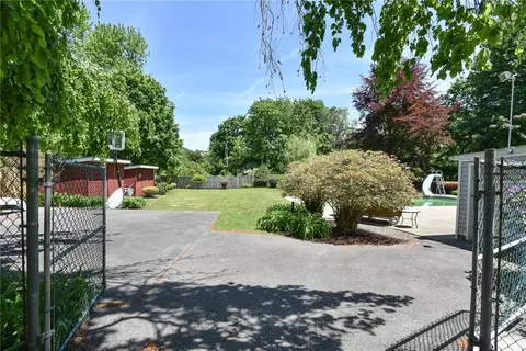 1046 Warwick Neck Ave, Warwick, RI 02889 photo 44