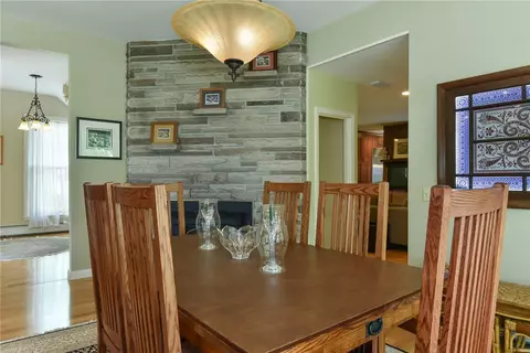 1046 Warwick Neck Ave, Warwick, RI 02889 photo 22