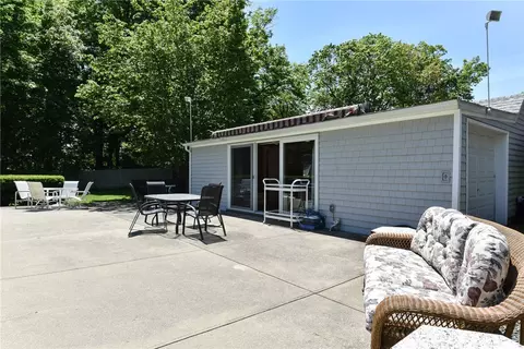 1046 Warwick Neck Ave, Warwick, RI 02889 photo 45