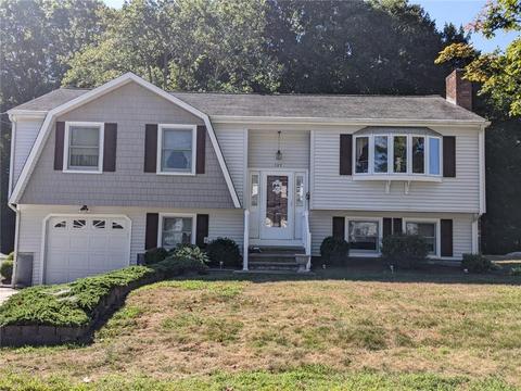 127 Monty Ave, Woonsocket, RI 02895 photo 3