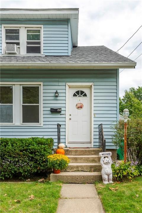 254 Irving Rd, Warwick, RI 02888 photo 4