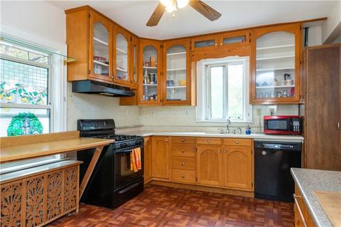 254 Irving Rd, Warwick, RI 02888 photo 9