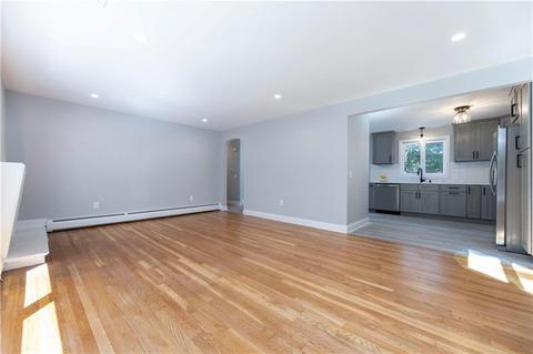 3 Starlight Dr, Westerly, RI 02891 photo 9