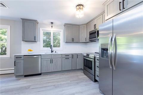 3 Starlight Dr, Westerly, RI 02891 photo 4