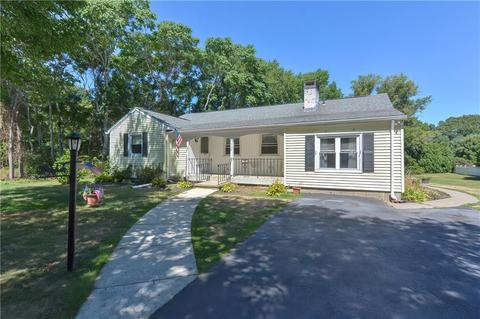194 Schoolhouse Rd, Warren, RI 02885 photo 1