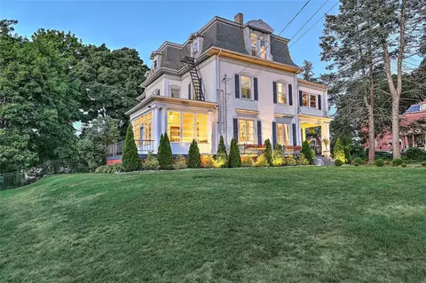 309 Prospect St, Woonsocket, RI 02895 photo 50