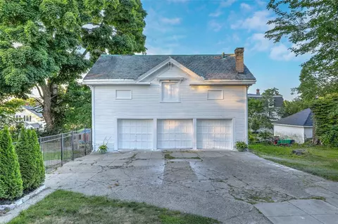 309 Prospect St, Woonsocket, RI 02895 photo 42