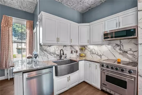 309 Prospect St, Woonsocket, RI 02895 photo 16