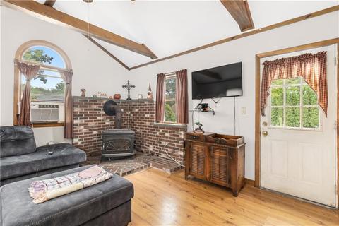301 Talcott St, Woonsocket, RI 02895 photo 2
