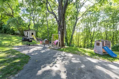 185 St Leon Ave, Woonsocket, RI 02895 photo 40