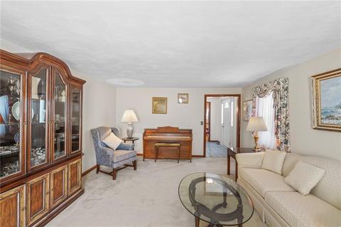 20 W View Dr, Coventry, RI 02816 photo 9