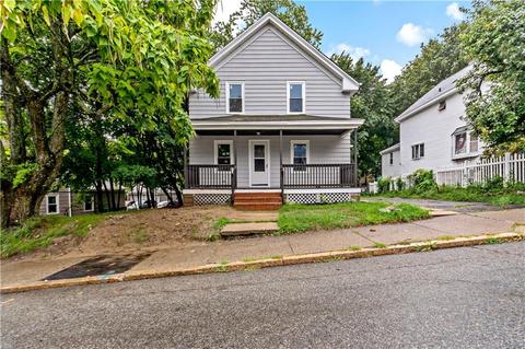 338 Mason St, Woonsocket, RI 02895 photo 1