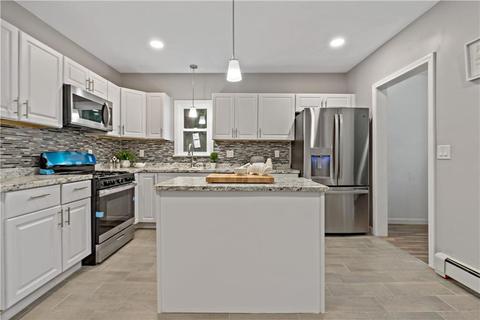 338 Mason St, Woonsocket, RI 02895 photo 7