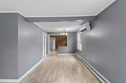 421 Elm St, Warwick, RI 02888 photo 9