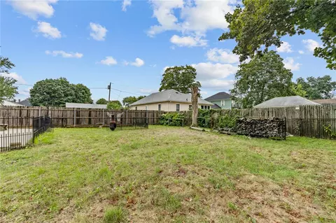 421 Elm St, Warwick, RI 02888 photo 33
