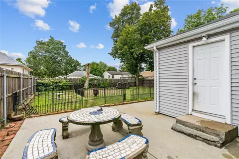 421 Elm St, Warwick, RI 02888 photo 29