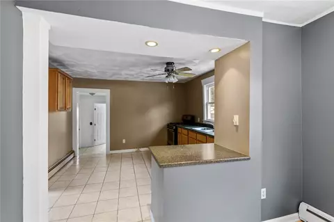 421 Elm St, Warwick, RI 02888 photo 7