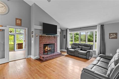 67 Serpentine Rd, Warren, RI 02885 photo 10