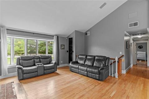 67 Serpentine Rd, Warren, RI 02885 photo 11