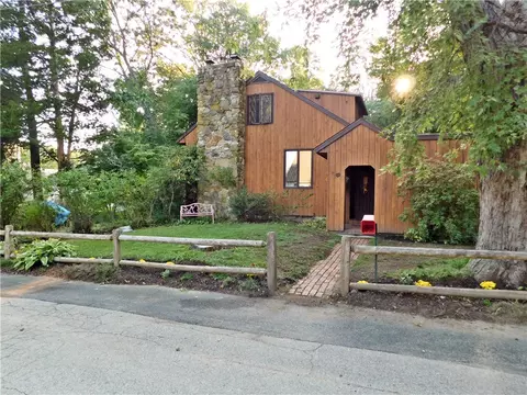 22 Hamlet St, Burrillville, RI 02859 photo 36