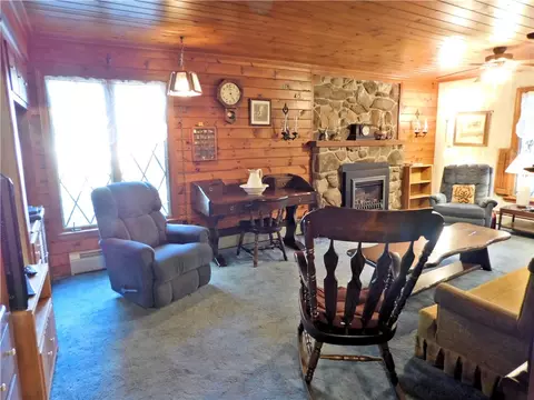 22 Hamlet St, Burrillville, RI 02859 photo 11