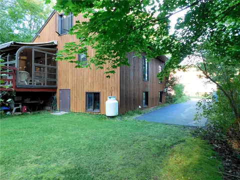 22 Hamlet St, Burrillville, RI 02859 photo 47
