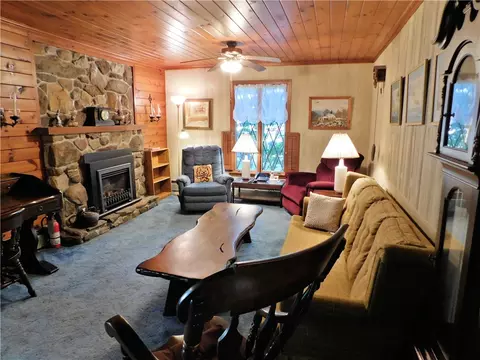 22 Hamlet St, Burrillville, RI 02859 photo 12