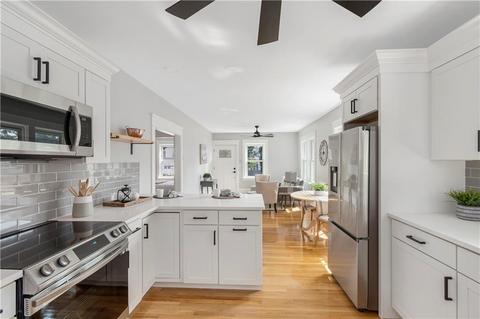 59 Hull St, Warwick, RI 02888 photo 3