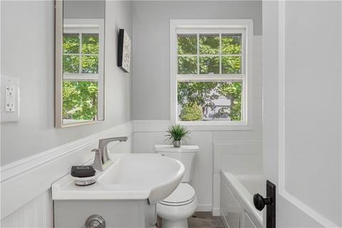 59 Hull St, Warwick, RI 02888 photo 13
