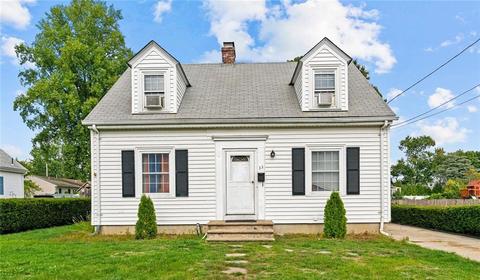 33 Myrtle Ave, Warwick, RI 02886 photo 1