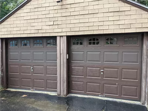 110 Highland St, Woonsocket, RI 02895 photo 3