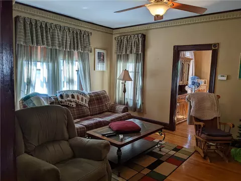 110 Highland St, Woonsocket, RI 02895 photo 10