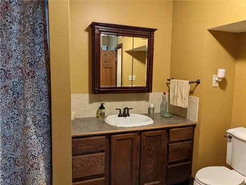 110 Highland St, Woonsocket, RI 02895 photo 22