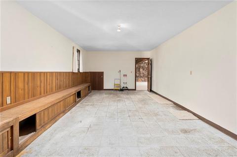 180 Narrow Ln, Exeter, RI 02822 photo 16
