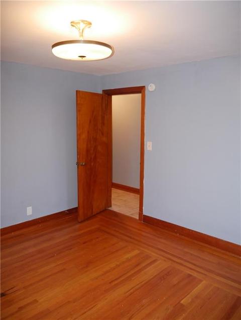 71 Napoleon St, Woonsocket, RI 02895 photo 21