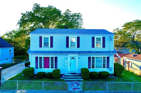 71 Napoleon St, Woonsocket, RI 02895 photo 2
