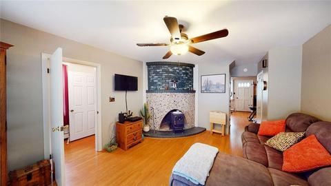 72 Grange Ave, Woonsocket, RI 02895 photo 9