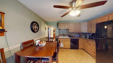 72 Grange Ave, Woonsocket, RI 02895 photo 7