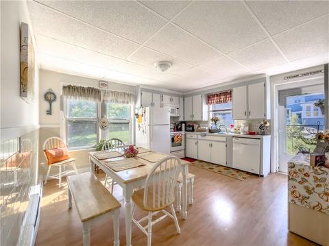 250 Cottage St, Woonsocket, RI 02895 photo 13