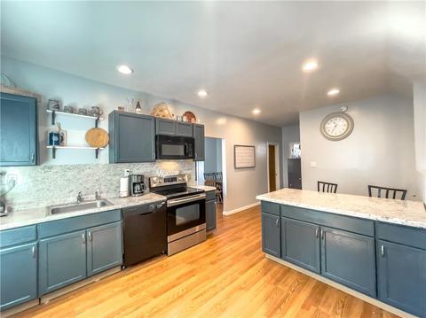 250 Cottage St, Woonsocket, RI 02895 photo 3