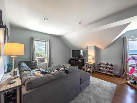 250 Cottage St, Woonsocket, RI 02895 photo 5