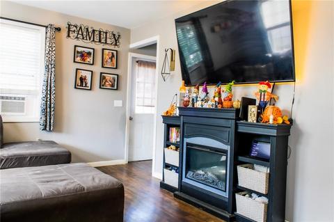 39 Temple Ave, Warwick, RI 02888 photo 13