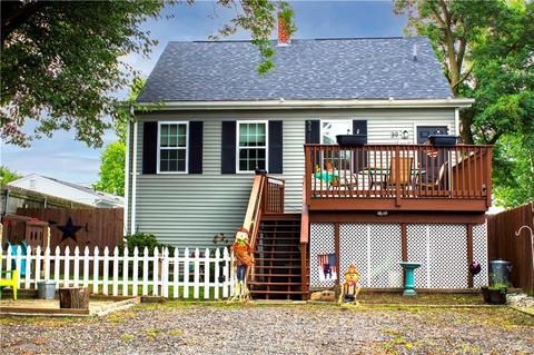 39 Temple Ave, Warwick, RI 02888 photo 2