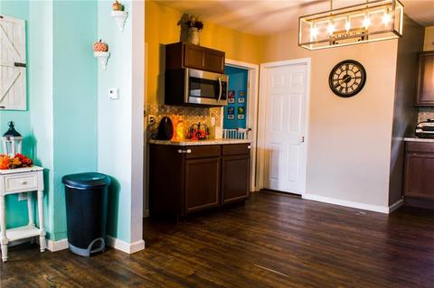39 Temple Ave, Warwick, RI 02888 photo 6