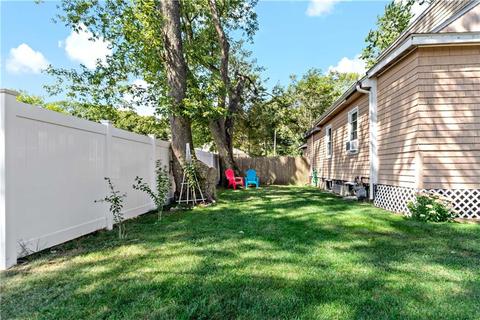 87 Ryan Ave, Warwick, RI 02889 photo 3