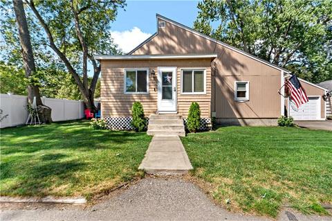 87 Ryan Ave, Warwick, RI 02889 photo 1